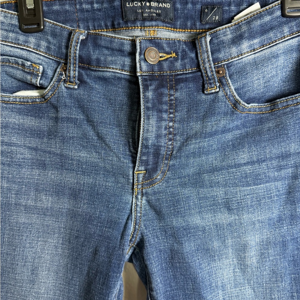 Lucky Brand Blue Slim Jeans with Classic Medium-Wash